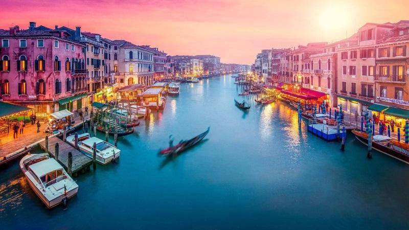 The Most Popular Ancient Riverside Cities