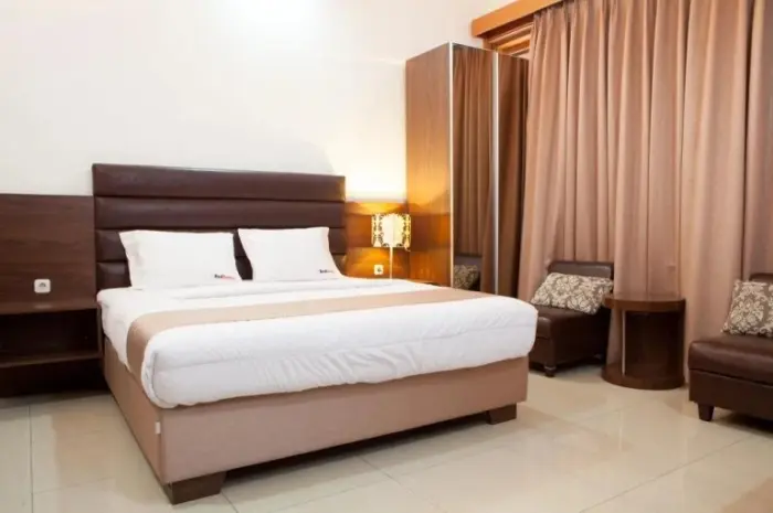 7 Cheap Hotels in Bandung with Swimming Pool Facilities