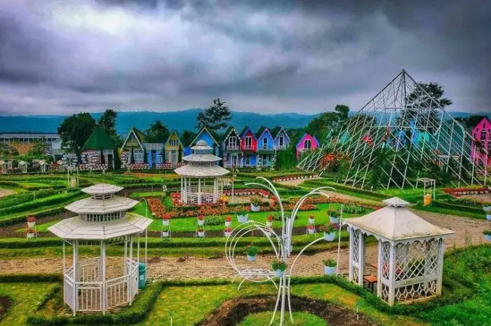 7 Tourist Attractions in Semarang that are Popular and Instagrammable