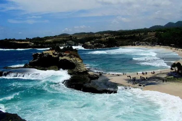 Klayar Beach, the Charm of Exotic Marine Tourism in Pacitan