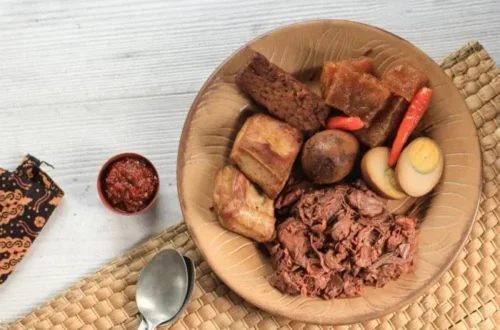 Culinary Tourism Places in Jogja, From Traditional Food to Modern Snacks